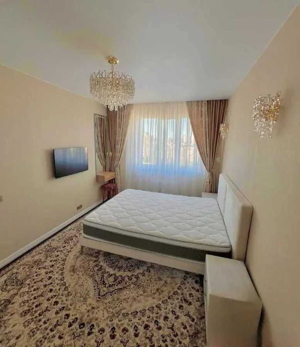 Дава се под наем Двустаен апартамент в София, Център - 56 кв.м за 408 € - Снимка #3