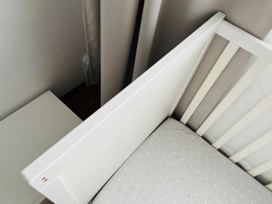 IKEA Бебешко Креватче/ Легло + 60x120 см Бяло SUNDVIK + подарък матрак