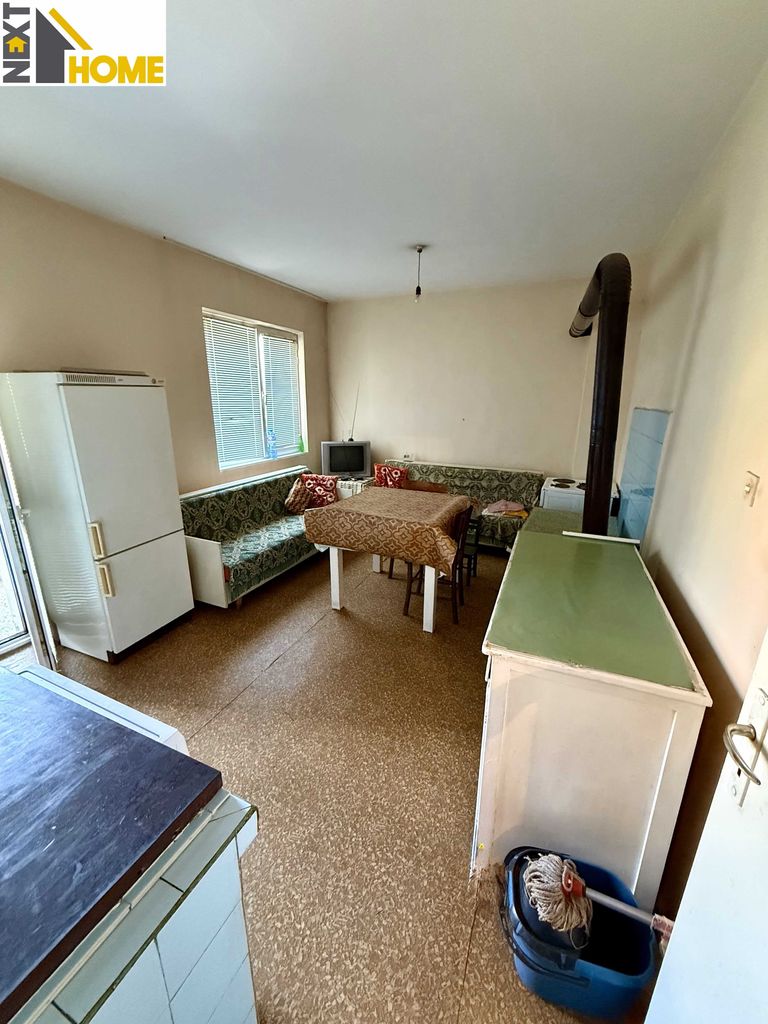 Продава се Тристаен апартамент в Асеновград - 93 кв.м за 932 €/кв.м - Снимка #6