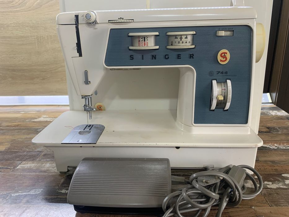 Singer 744 de colectie