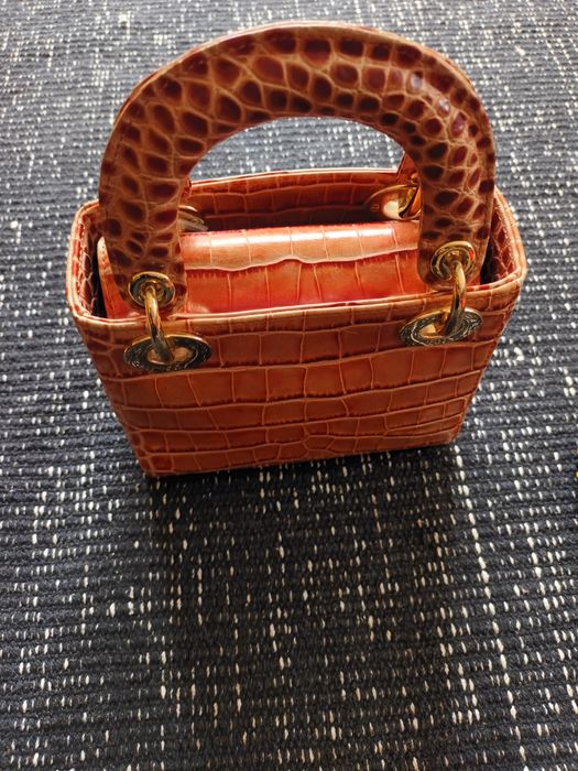 Dior Lady i Chanel belt bag