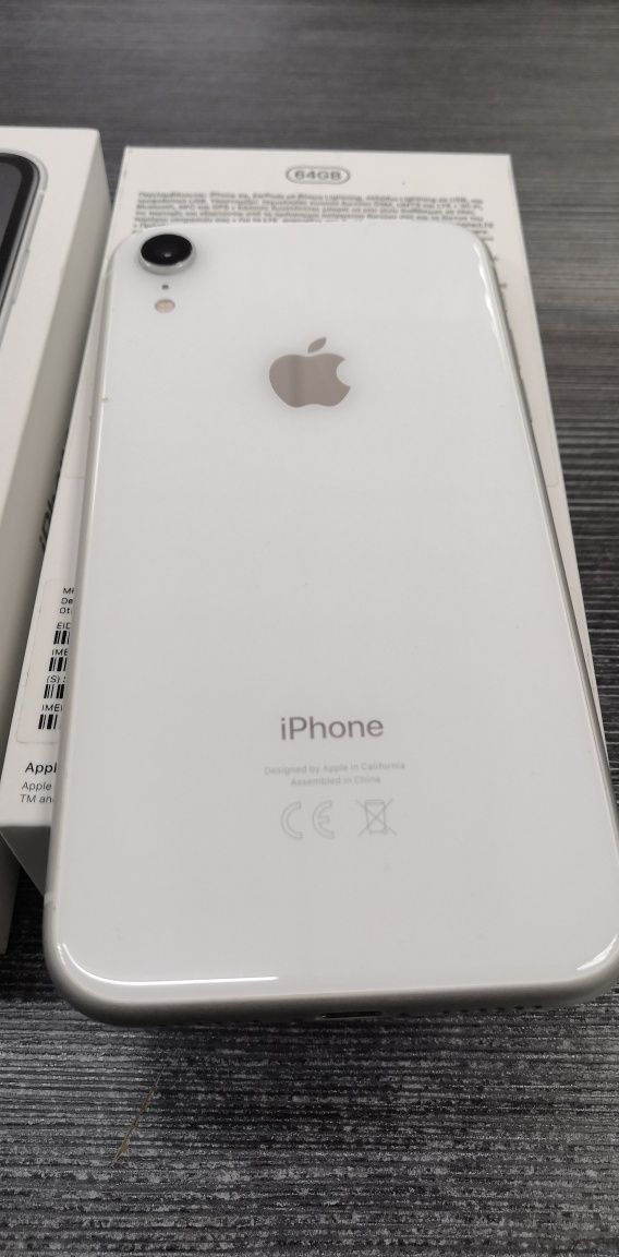 iphone XR 64Gb бял без забележки