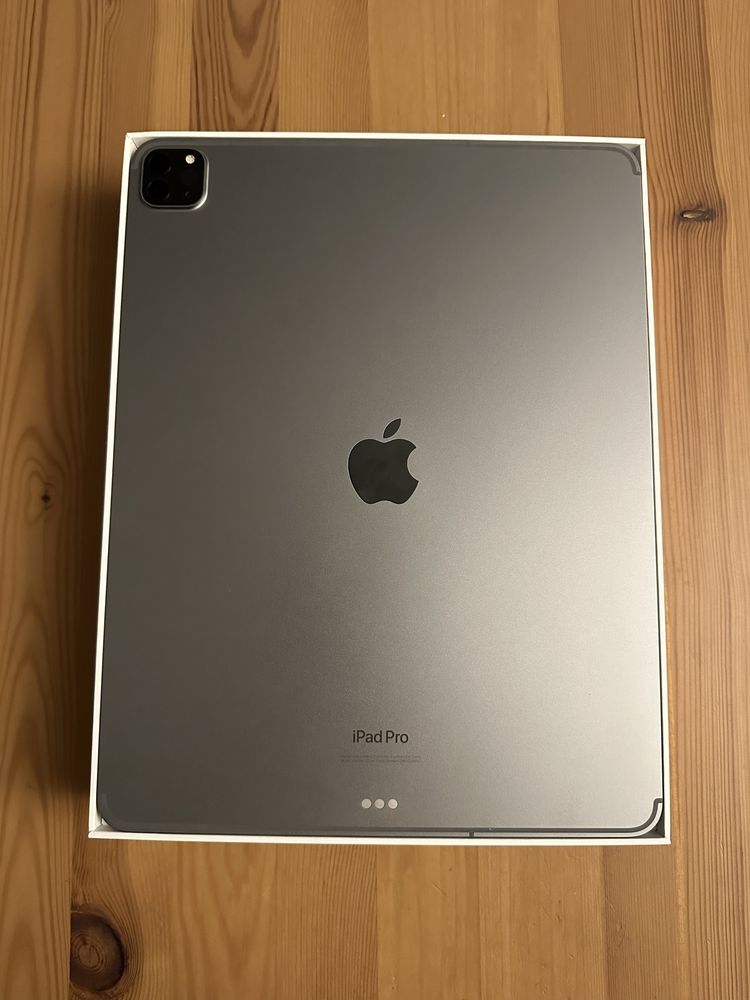 Новый iPad Pro 12.9 (6 generation) M2, 128 ГБ, Wi-Fi+Cellular (A2764)