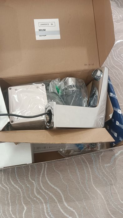 Смеситель для раковины электроный сенсорный