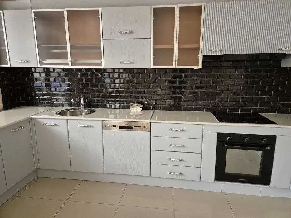Продаётся Евродом на Истирохат, 6,8-соток (N 10080)