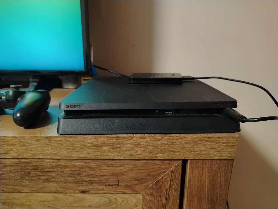 PlayStation 4 Плейстешън 4