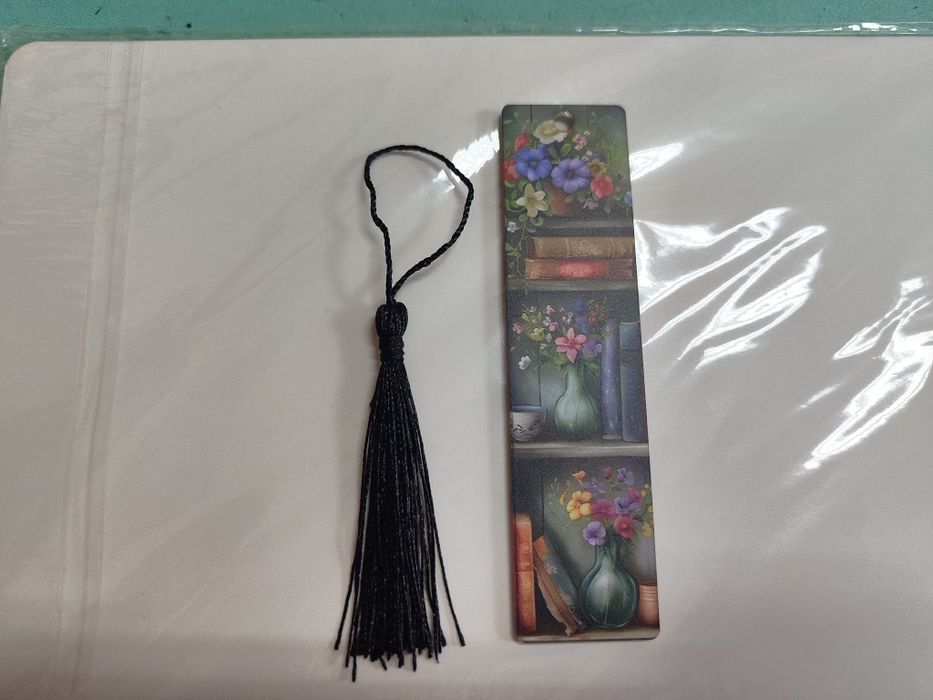 Отметки Книгоразделители Bookmarks