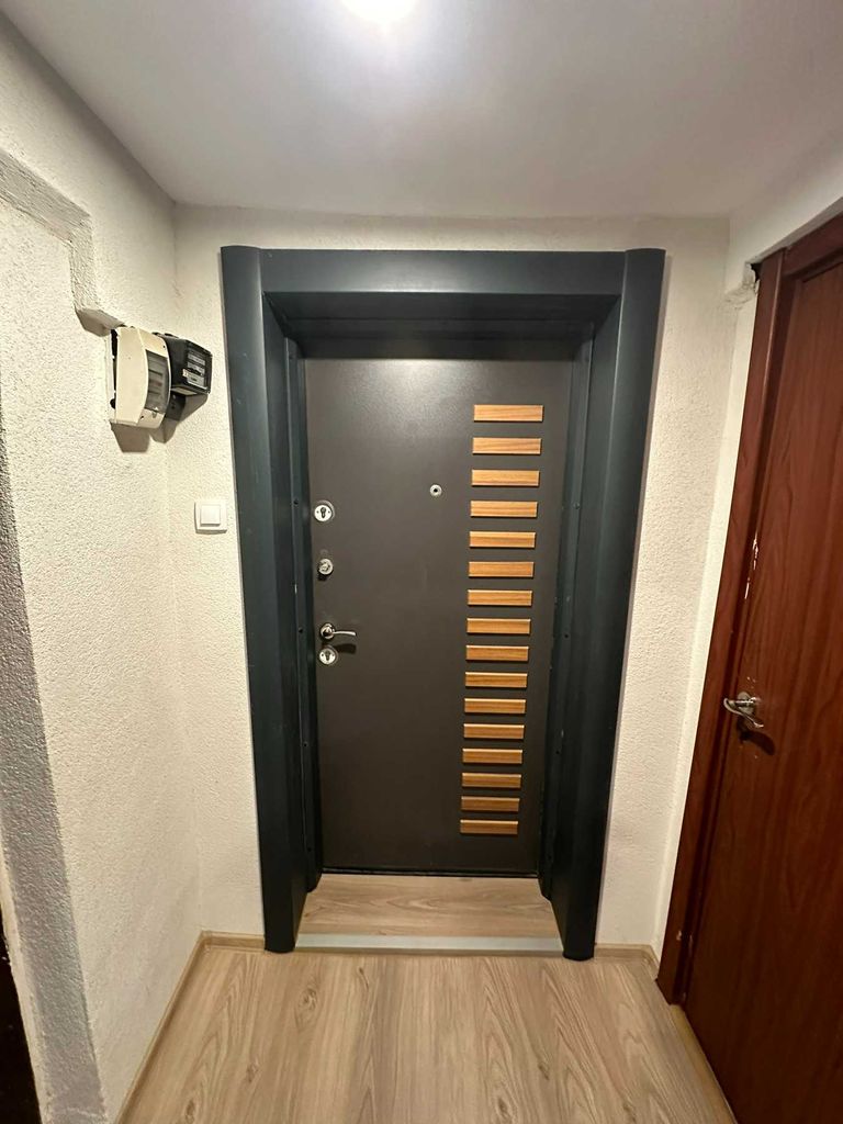 Дава се под наем Двустаен апартамент в Варна, Чаталджа - 45 кв.м за 357 € - Снимка #1