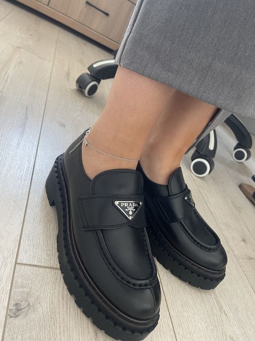 Prada лоферы