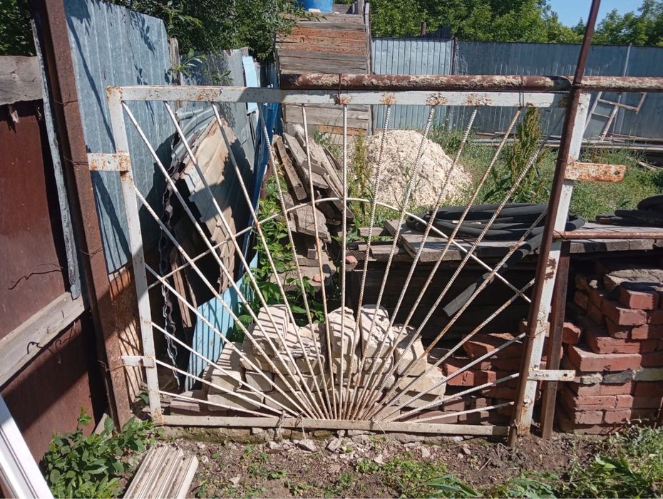 Продам решетки на окна