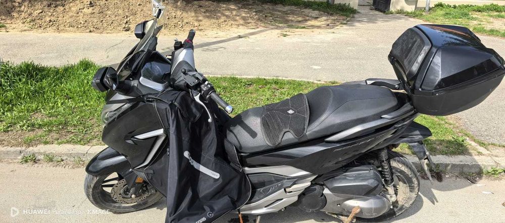 Honda Forza 300, an 2019, unic proprietar