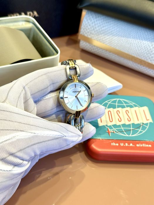 Дамски часовник FOSSIL BQ3341 намален