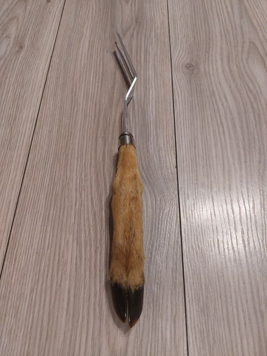 Vand Furculita cu maner din Copita de Caprioara