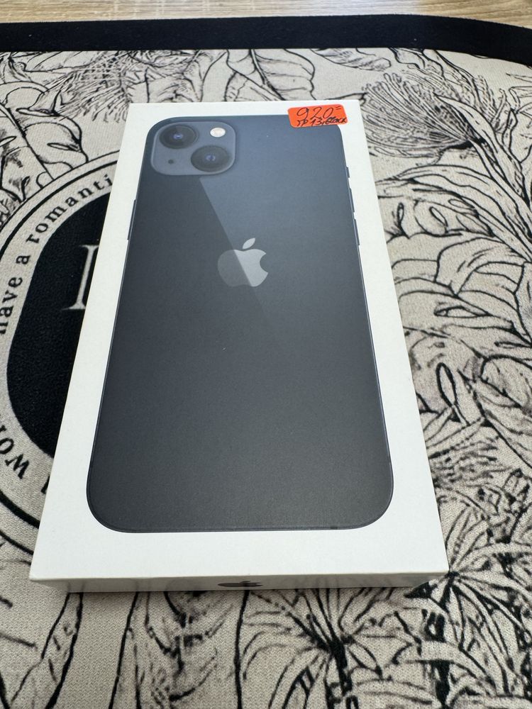 iPhone 13 128gb - чисто нов, неактивиран, гаранция