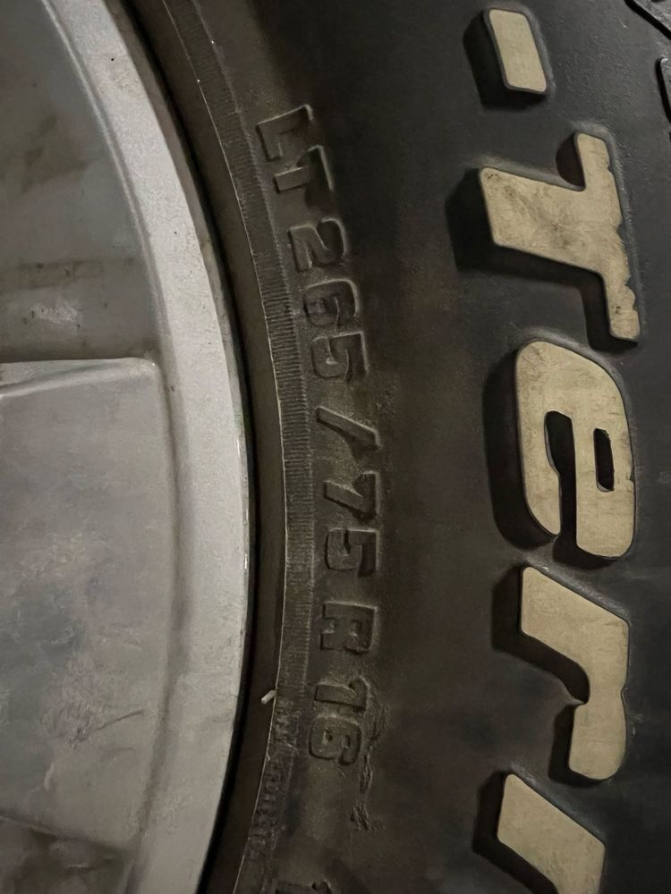 Гума BFGOODRICH ALL- TERRAIN размер 265/75 R16
