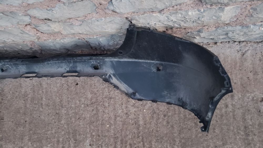 bronq/broni Задна Hyundai i20  2020-24g.