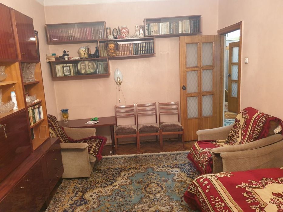 Срочно сдаётся двух комнатная квартира