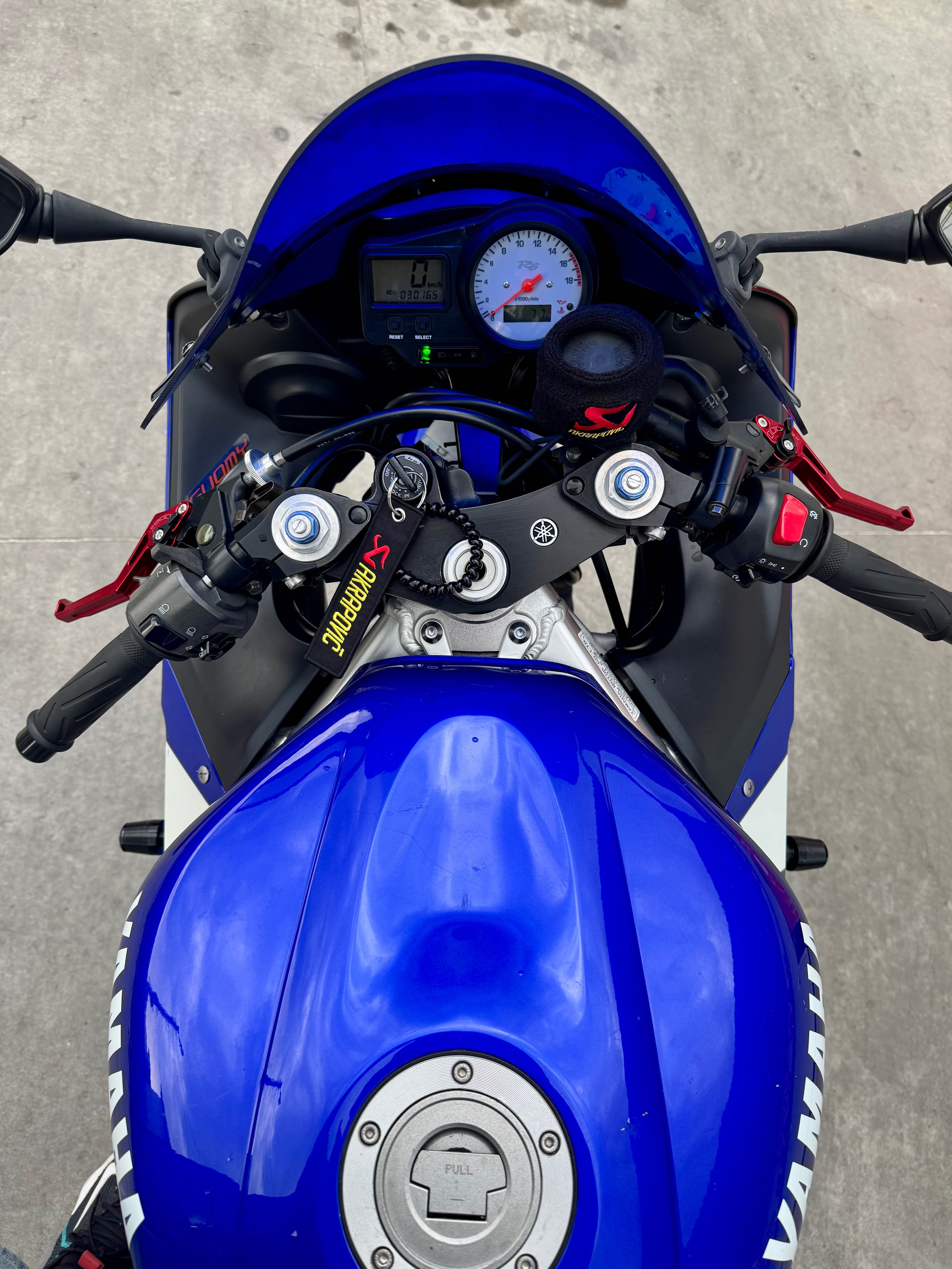 Yamaha R6 2002г.