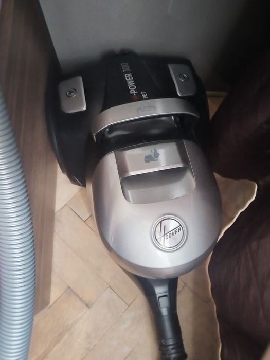 Продавам 2 броя прахосмукачки