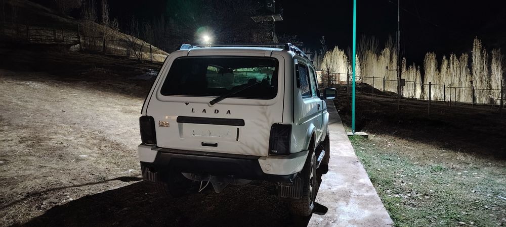 Нива легенда 2021