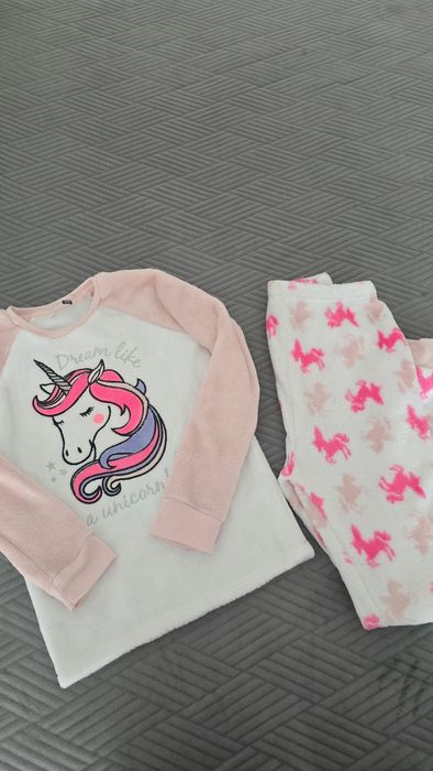 Set hăinuțe unicorn