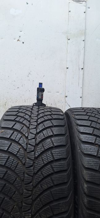 9+мм! 255 35 19 Kumho wintercraft wp71