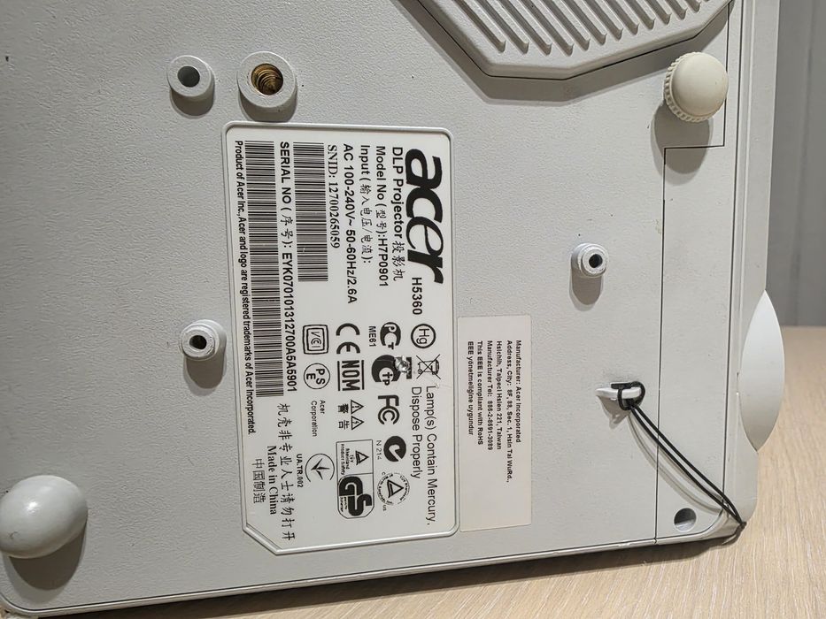 Videoproiector acer 3d