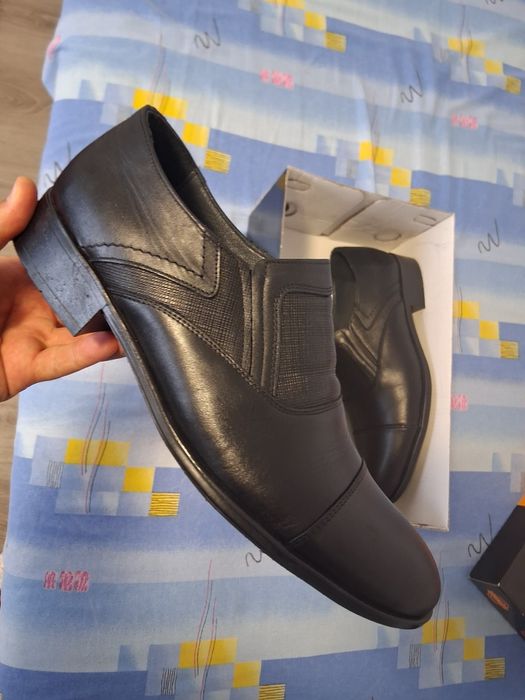Pantofi Piele si Adidasi Piele
