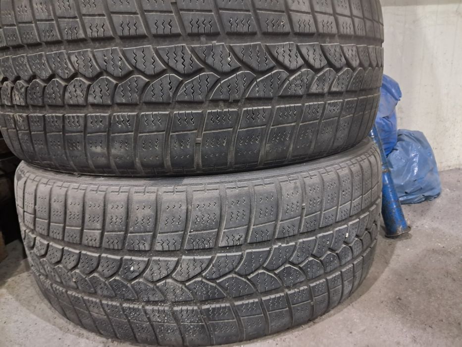 225/50/17 iarna 400 setul