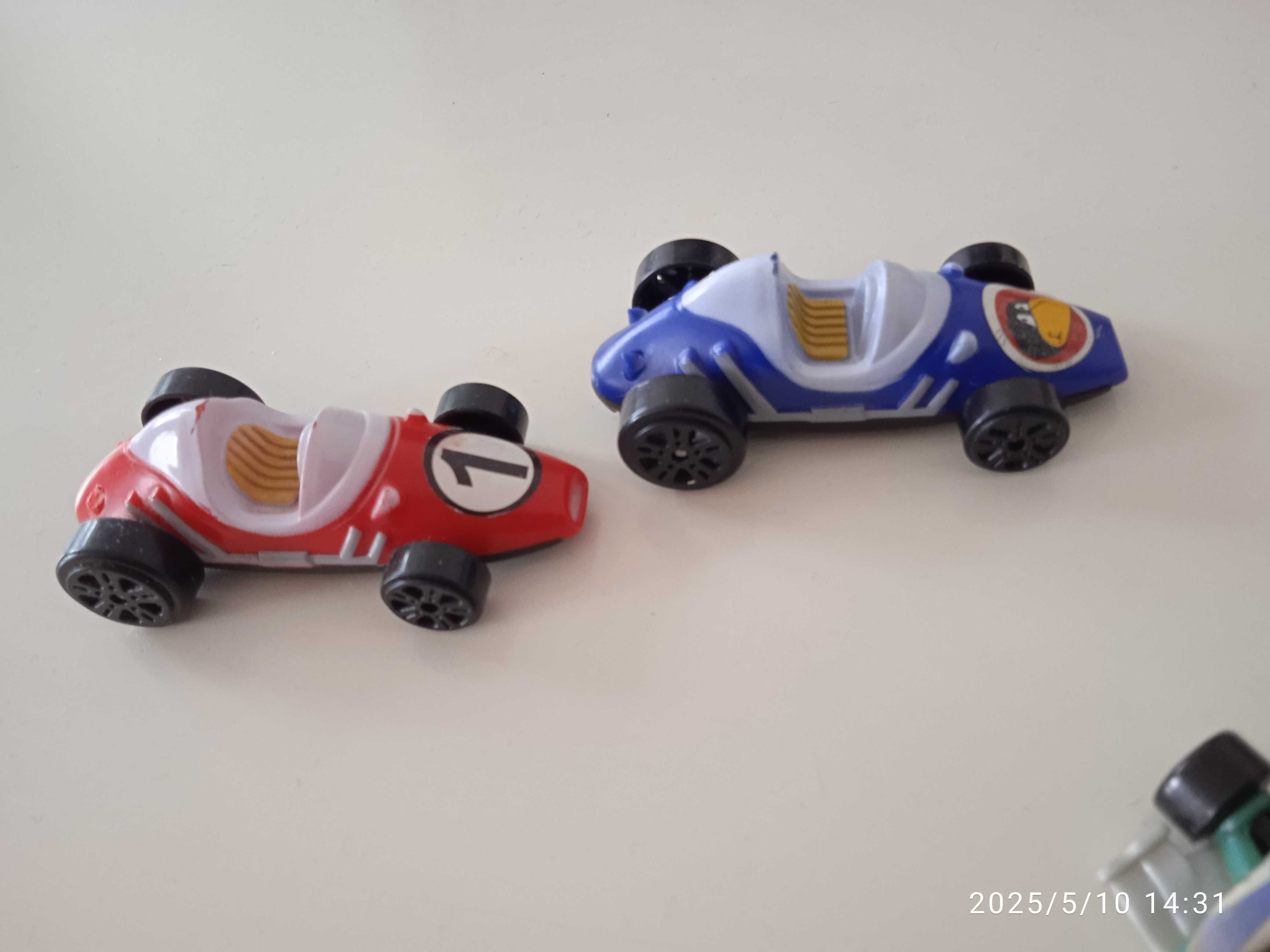 Интересни Формули Kinder,  китайчета и стара реплика Honda Bar