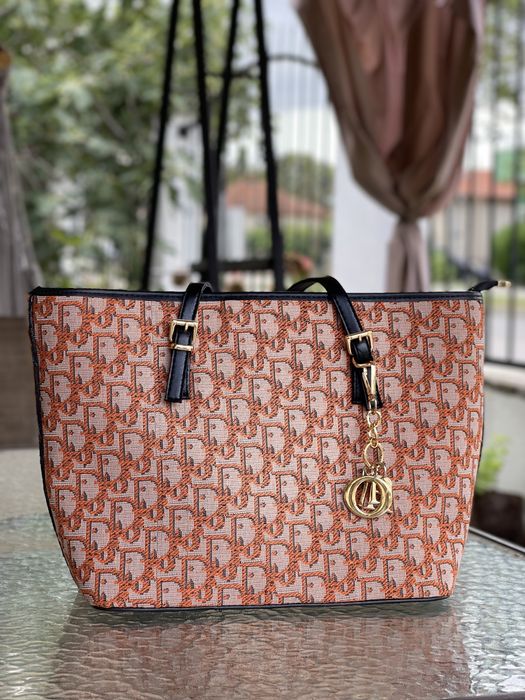 Дамска чанта Dior