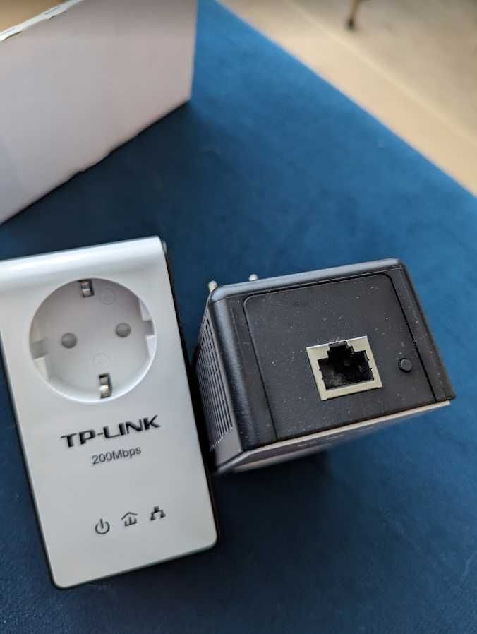 Комплект интернет адаптери за електрическа мрежа TP-Link TL-PA251KIT