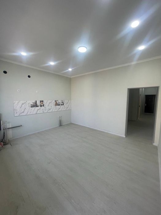 Продается дом Супермаркет Магнум , ТЦ Компас