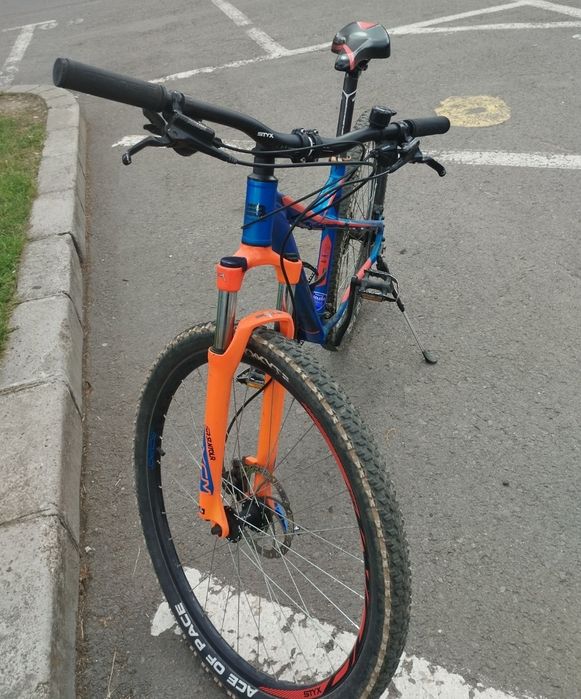 De vânzare bicicleta marca Bulls cu roti pe 29 frane hidraulice tektro