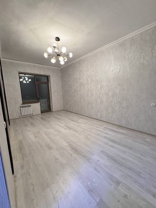 Квартира сотилади срочно