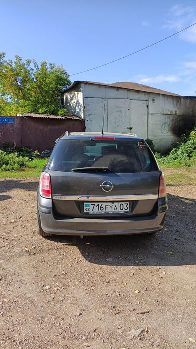 Продам автомобиль Опель  Астра