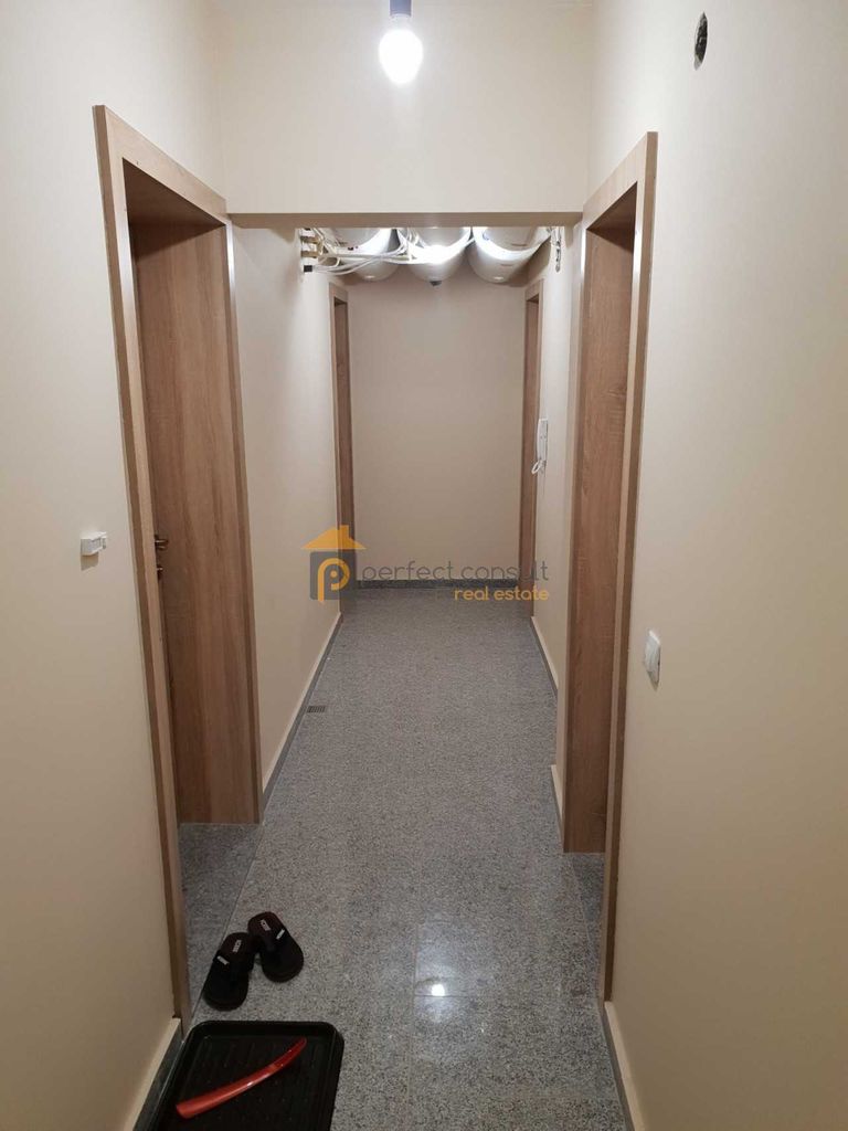 Дава се под наем Едностаен апартамент в Пловдив, Съдийски - 12 кв.м за 275 € - Снимка #6