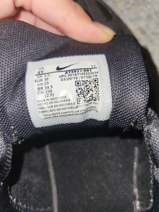Vind adidași Nike air max 200 ca noi  1 ,2 purtați număr 36 universali
