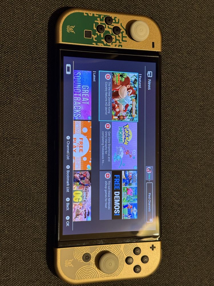 Nintendo Switch OLED The legend of Zelda edition