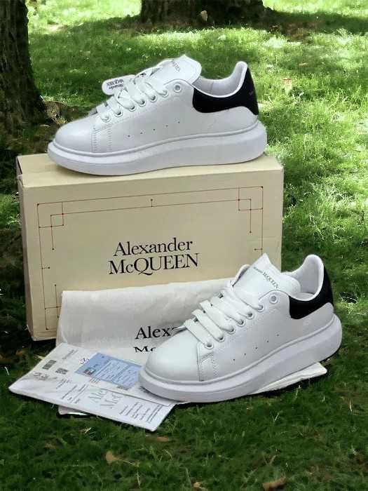 Alexander McQueen / Adidasi Piele Naturala / Full Box