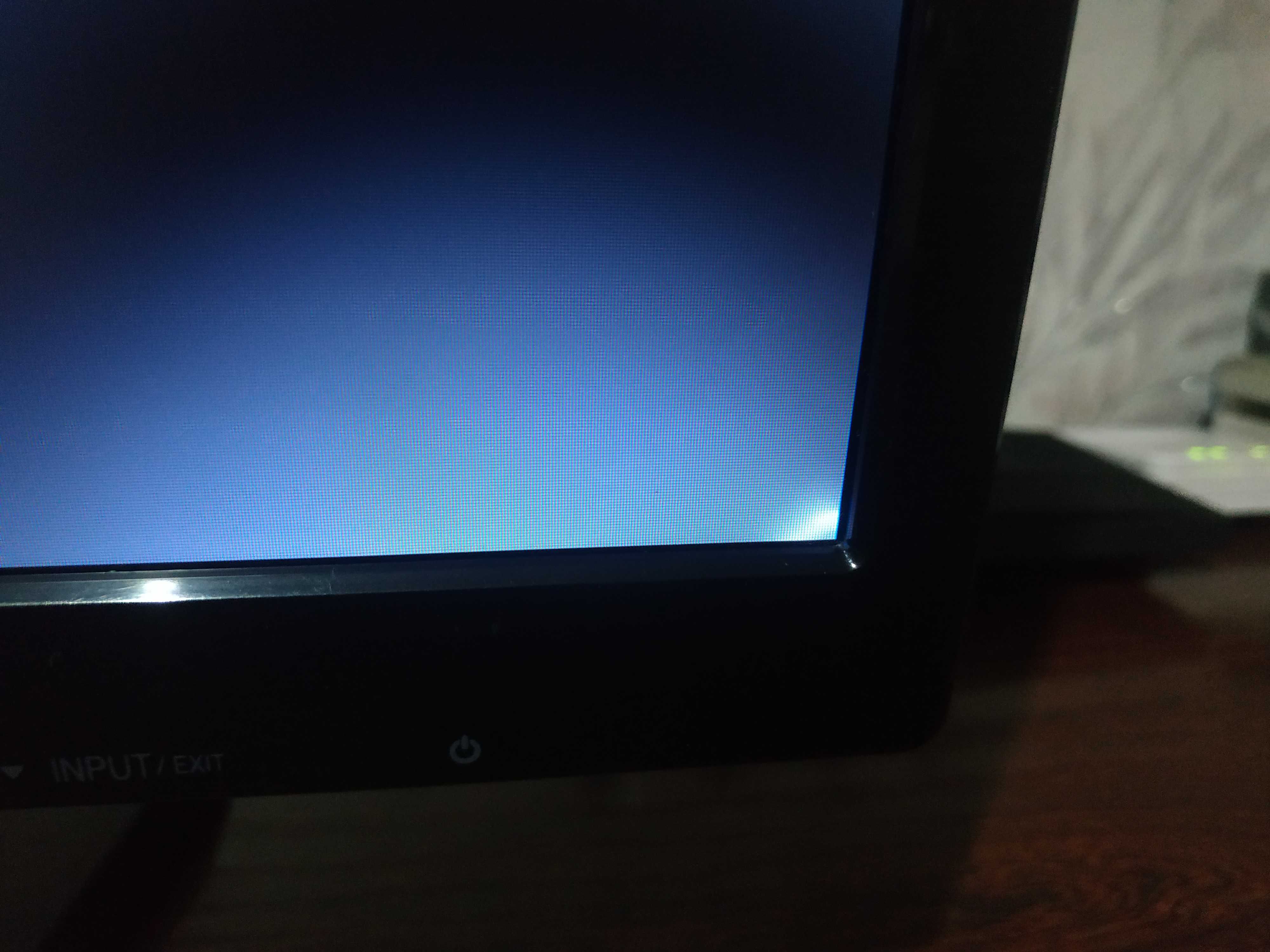 2 монитора LG 19" LED
