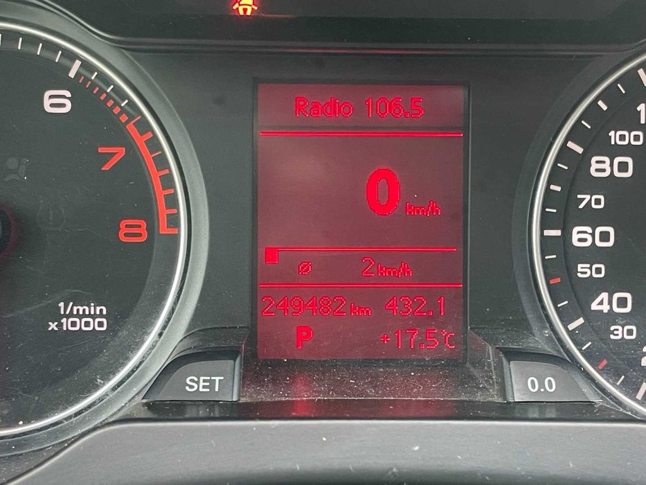 Audi A4 premiun plus 2.0  TFSI QUATTRO