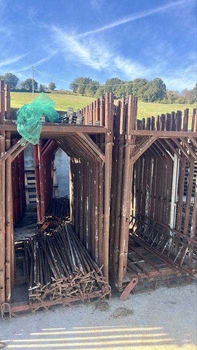 Продажба на фасадно скеле