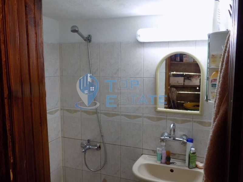 Продава се Къща в с. Вълчовци, Област Велико Търново - 140 кв.м за 715 €/кв.м - Снимка #9