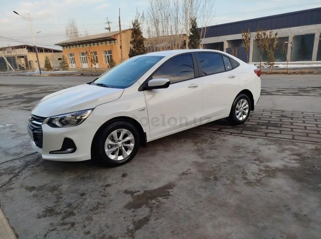 Chevrolet Onix LTZ 4 позиция