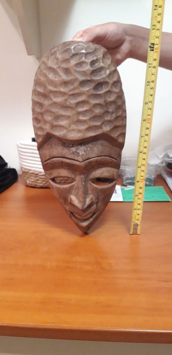 Дървени статуетки