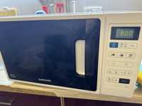 Cuptor cu microunde Samsung ME73A, 20 l, 800 W, Digital