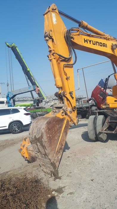 экскаватор хундай 1400 w -7 камплект сотилади