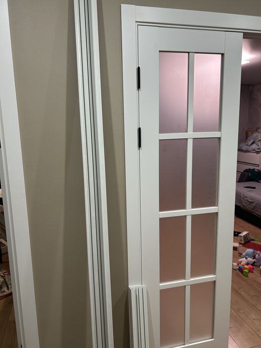 Продам скрытый карниз под натяжной