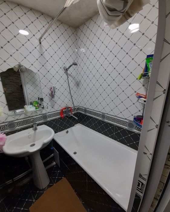 Чиланзар-22 квартал Эко парк Конечка Продаётся 4х комнатная квартира!